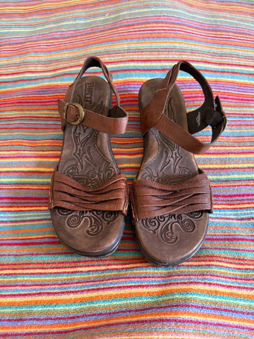 Born Sandals Size 9